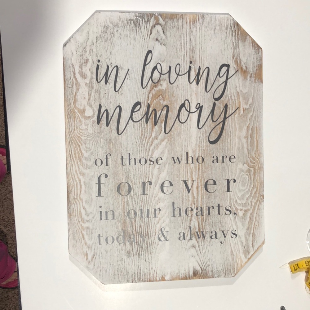 Memory distressed sign